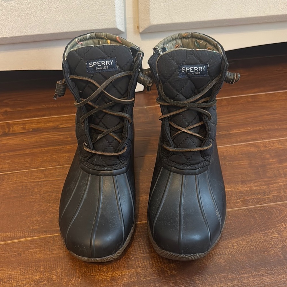 Sperry Quilted Black Duck Boots